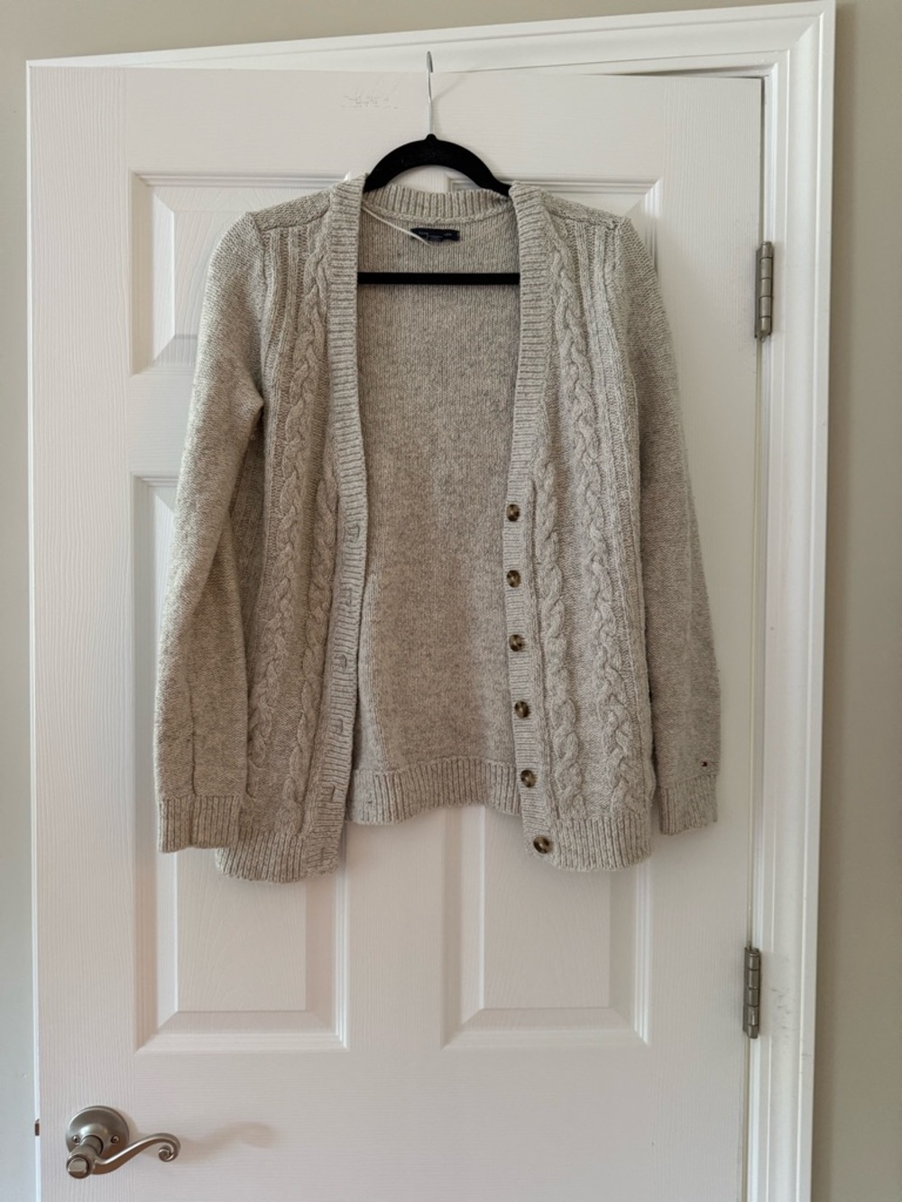 Cable-Knit Button Cardigan ** Bundle 5+ items and name your offer!!! 💖💞